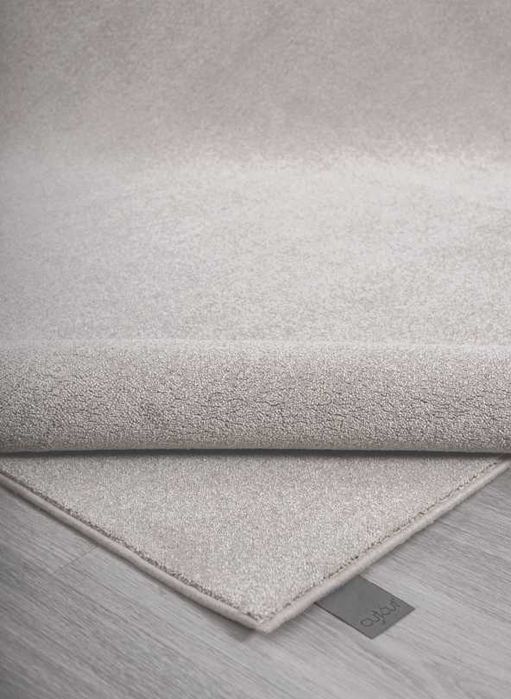 Tapetes Novos de Fábrica - Fazemos todas as medidas.