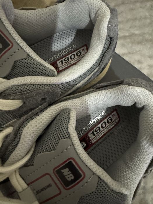 New Balance 1906 tamanho 40