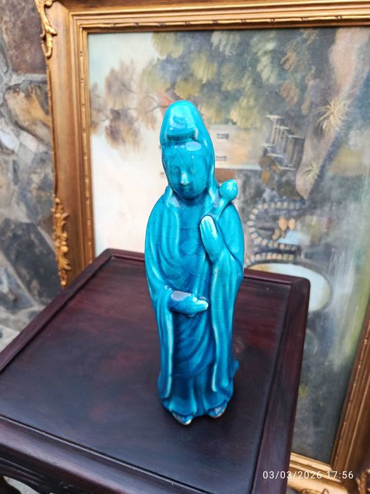Divindade Porcelana Chinesa China Séc XIX 31 cm azul Turquesa