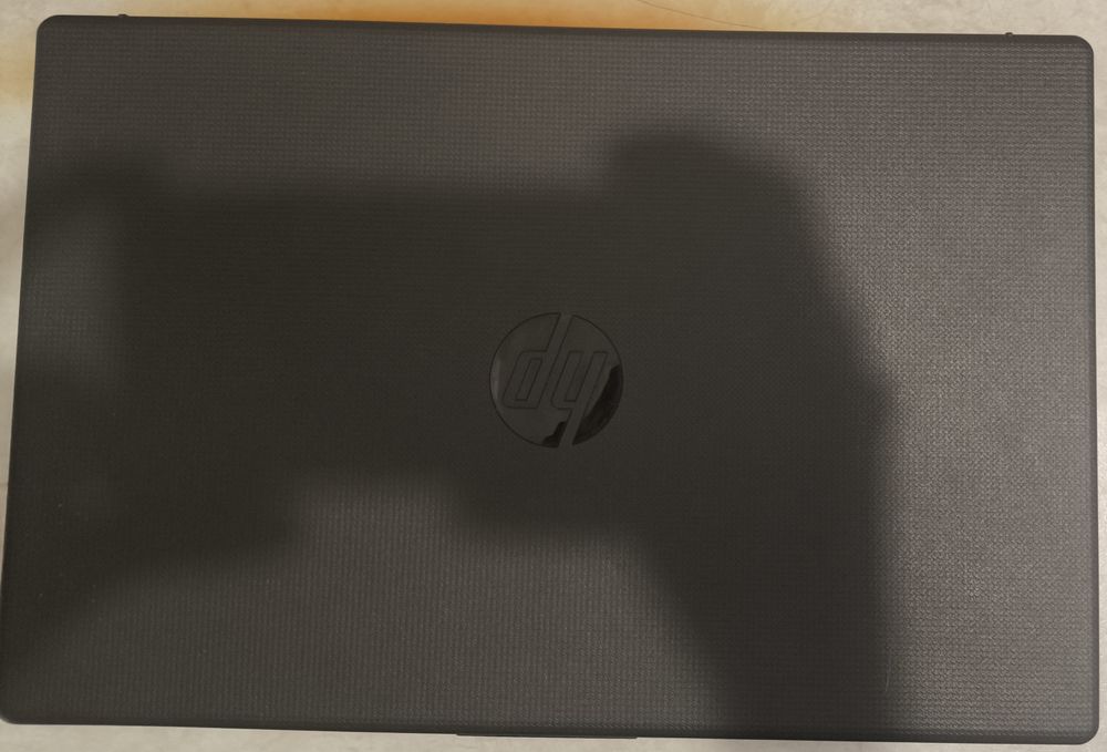 Ноутбук 15.6" HP 255 G10 FHD IPS, 250n Ryzen 3 7330U(4.3) 8GB SSD512GB