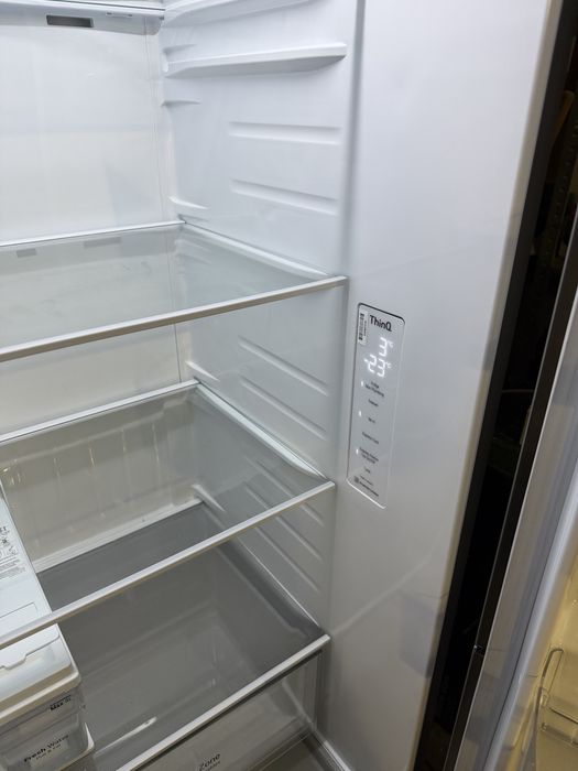 Lodowka side by side Lg model  gsjv71pzte