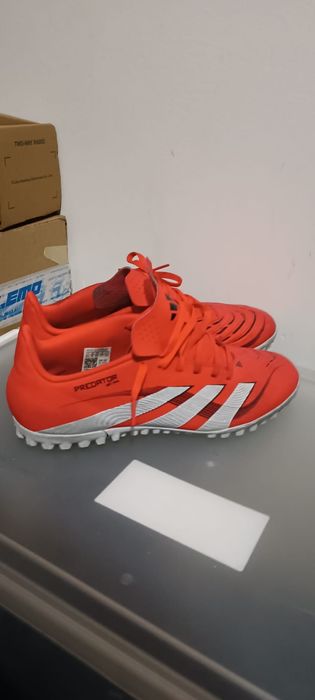 Chuteiras adidas  n 43