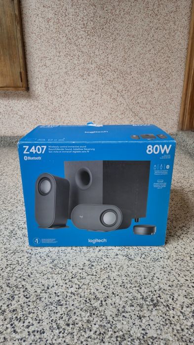 Colunas Logitech Z407