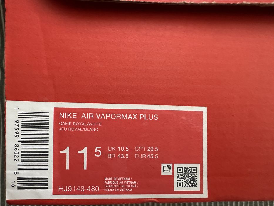 Nike  VAPORMAX Plus   2025