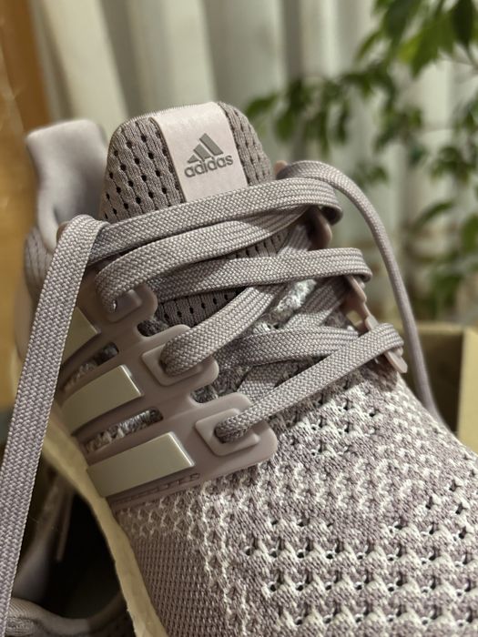 Кросівки Adidas оригінал
