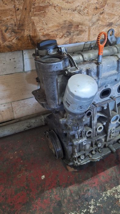 Продам двигун фольцфаген поло,