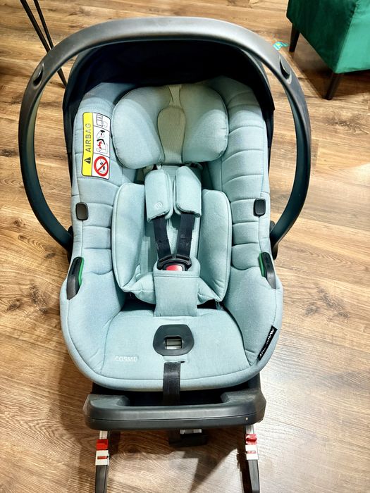 Fotelik samochodowy z baza Avionaut cosmo 2.0, miętowy, 0-13kg