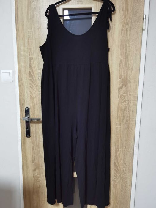 Czarny Kombinezon Asos Design XXXL