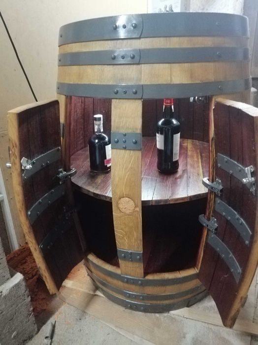 Bar feito de pipo electrificado