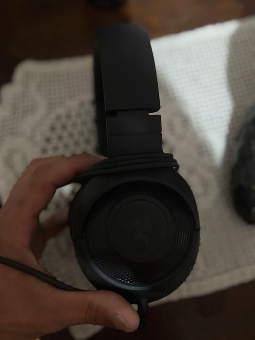 Vendo fones da razer