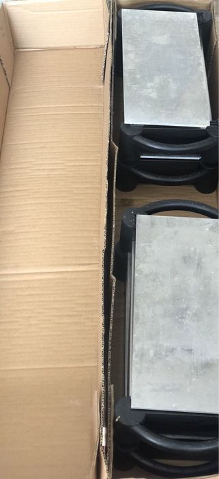 4 Bases for Keeping Cooked Dishes Warm.423436601315840005