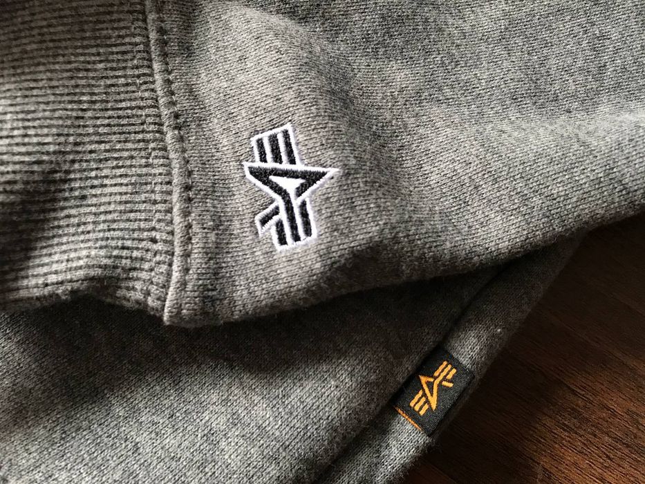 Alpha Industries (S)