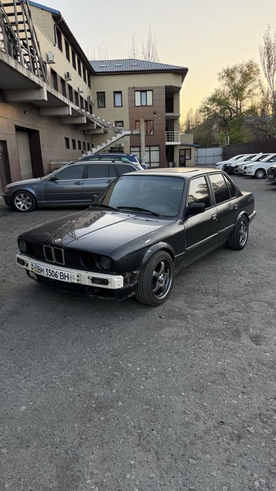 BMW E30 седан м20б20