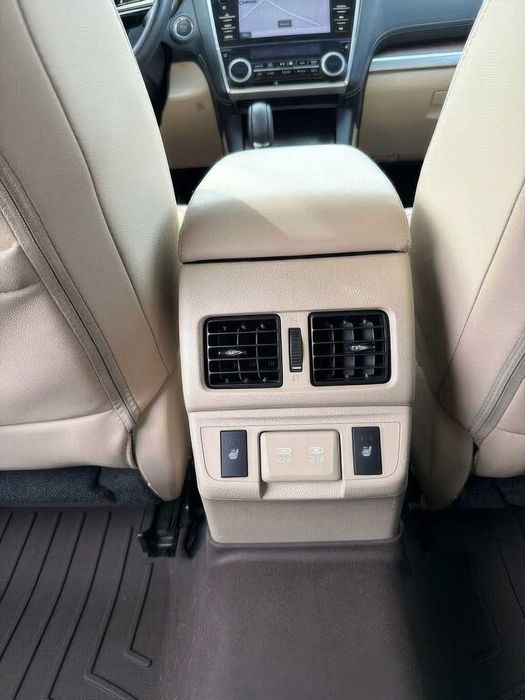 Subaru Outback Limited      2019