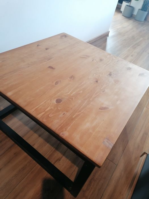 Stolik kawowy kwadratowy