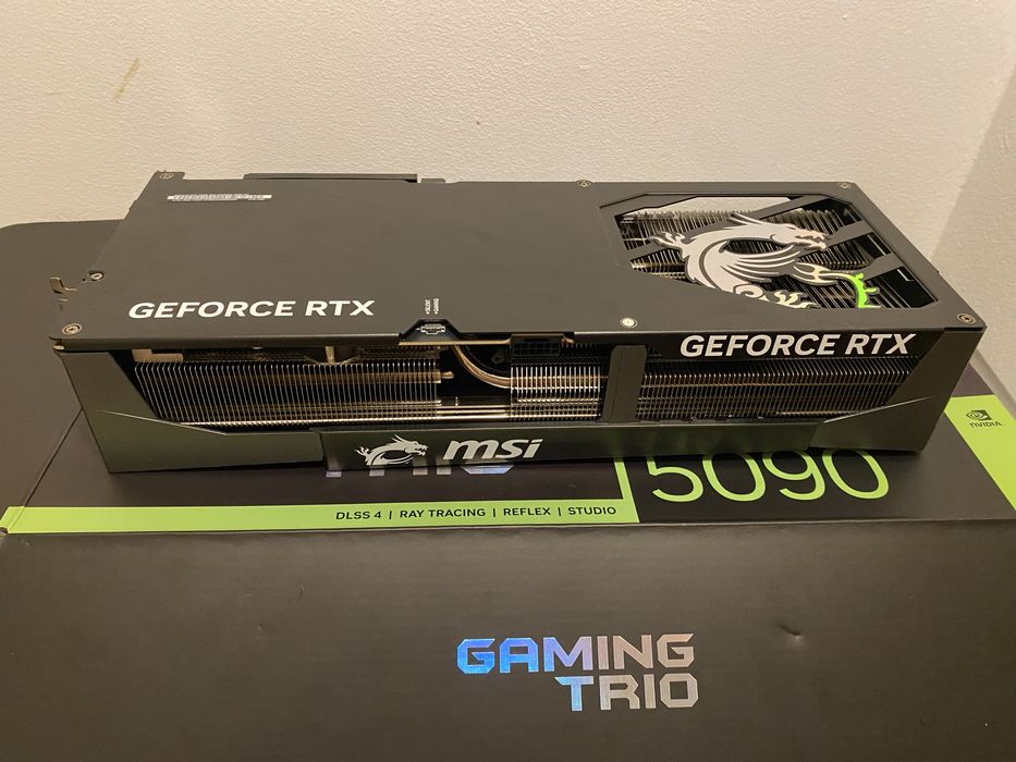 Placa Gráfica MSI NVIDIA GeForce RTX 5090