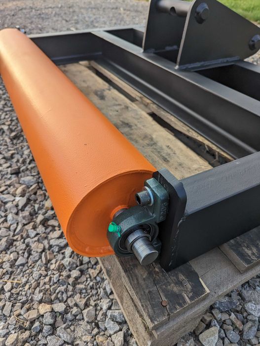 Niwelator do minikoparki 120 cm – Hardox500, S355N, różne mocowania