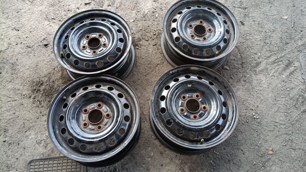 5x114,3 15 cali Kia Hyundai mazda felgi stalowe