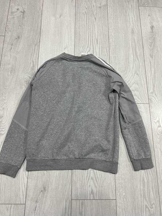 Оригінальна кофта адідас