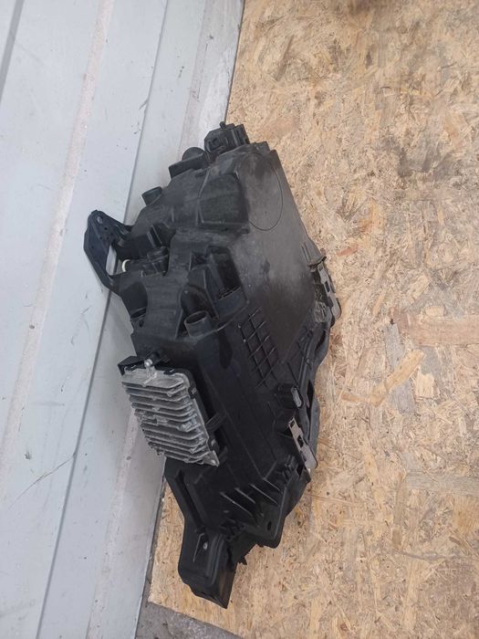 Lampy lampa lewa prawa przód Volvo Xc60 II