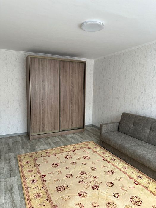 Сдам 1-но кімнатну квартиру в Болгарбуді