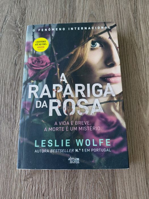 A Rapariga da Rosa - Leslie Wolfe