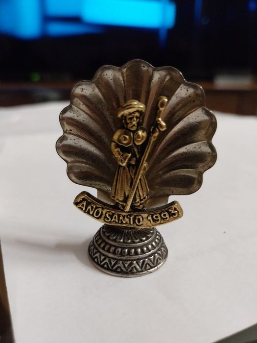 Crucifixo antigo em cobre e concha apóstolo Santiago