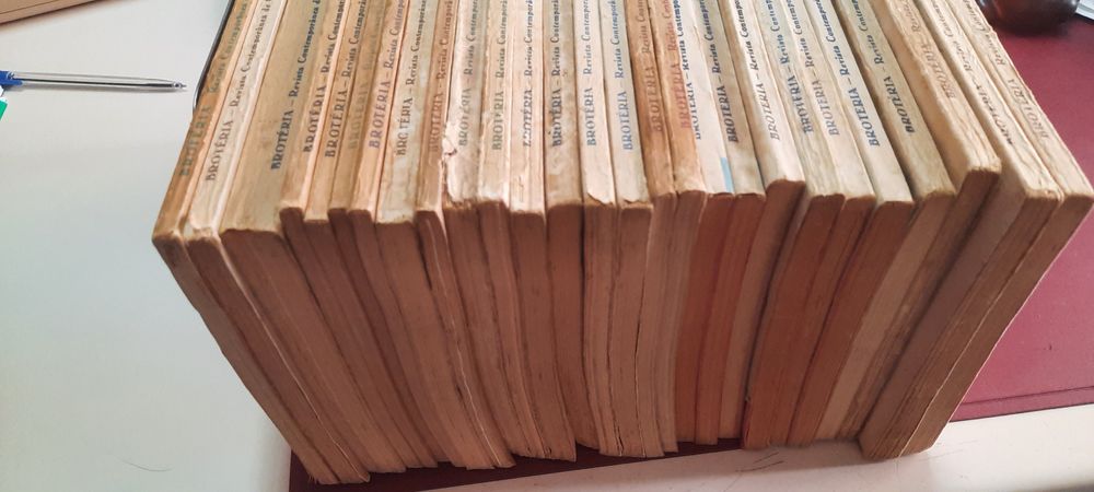 Revistas antigas ciências naturais dos jesuitas portugueses Brotéria