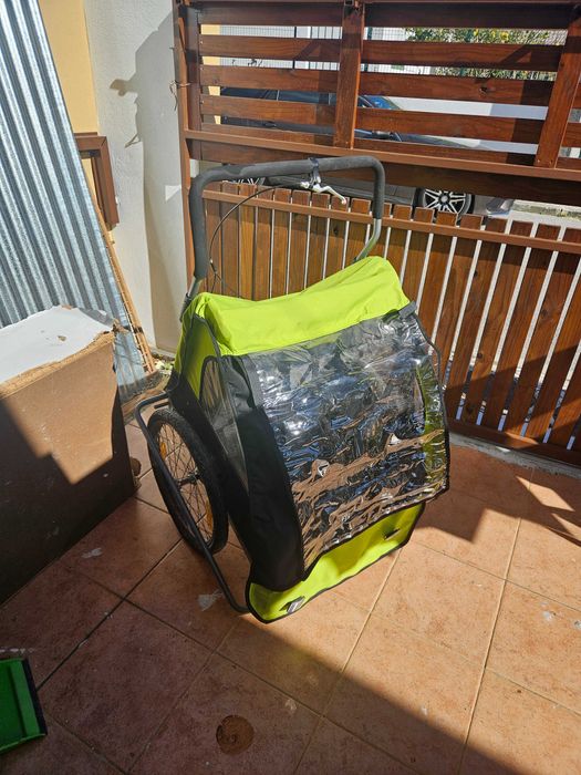 Carrinho de criança para bicicleta