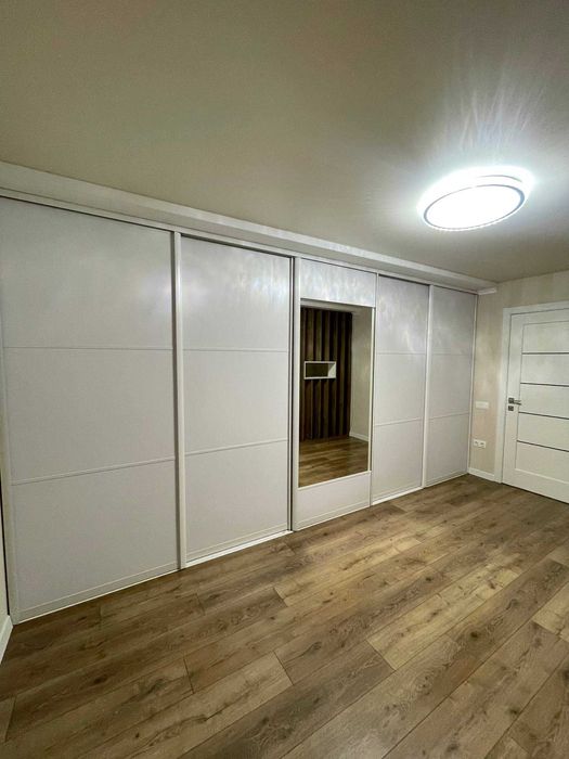 Продам простору дворівневу квартиру з сучасним ремонтом в новобудові.