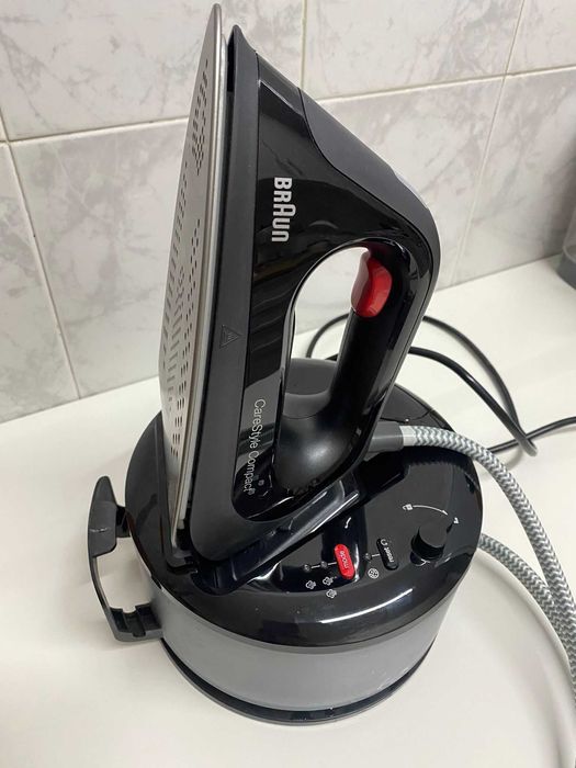 Ferro com Caldeira BRAUN Carestyle Compact