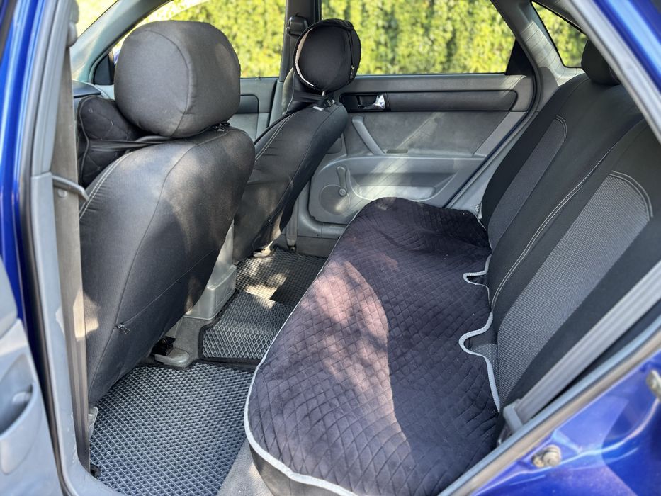 Продам машину Chevrolet lacetti