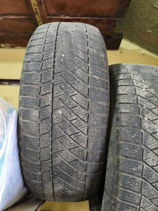 Шини 205/60/R16 зима-літо