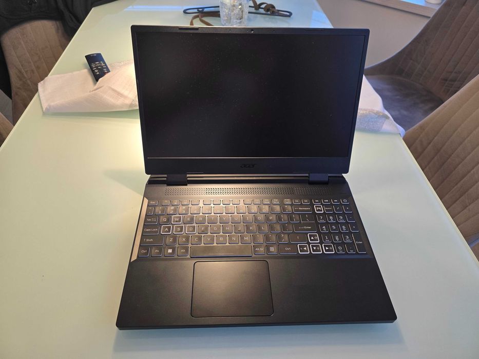 Laptop Acer Nitro 5 AN515-58-53F4