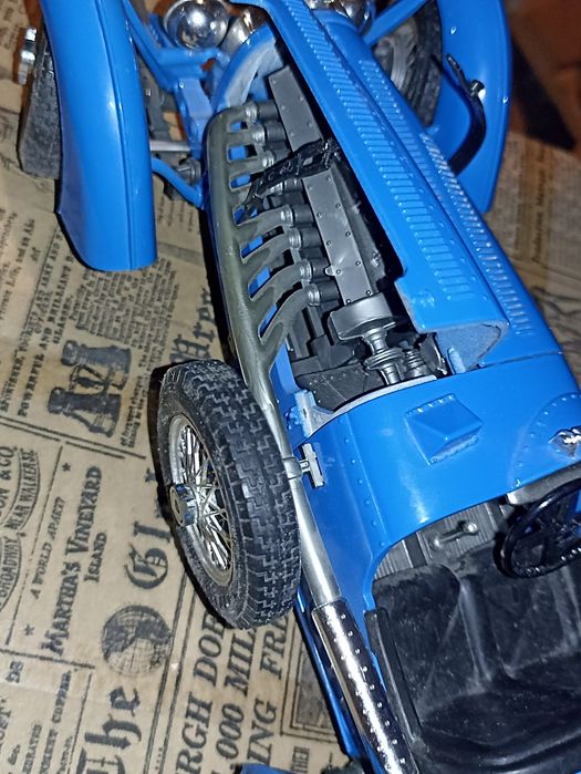 Bburago model Bugatti "Type 59" (1934), skala 1:18