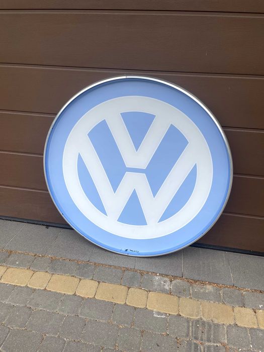 Kaseton Volkswagen VW znak logo szyld