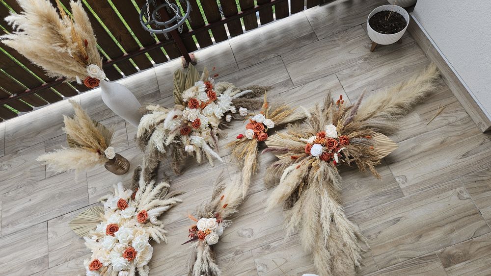 Kompozycje boho, ozdoby na wesele