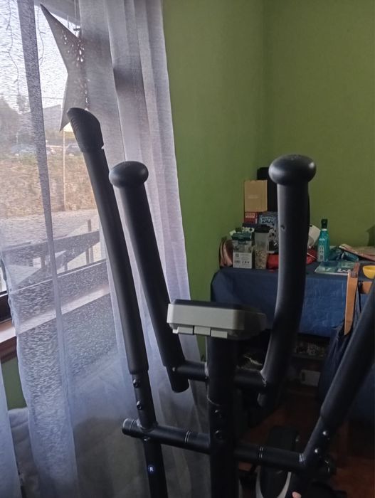 Elíptica ESSENTIAL+ Domyos