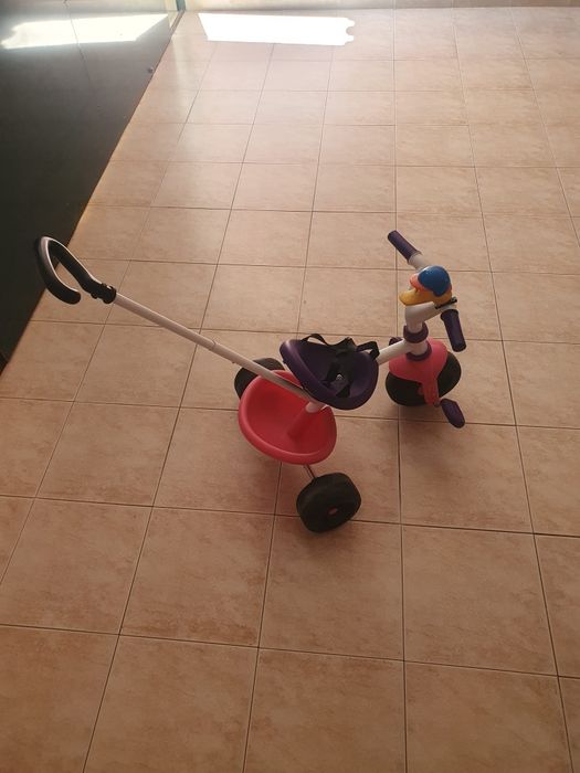 Triciclo para criança