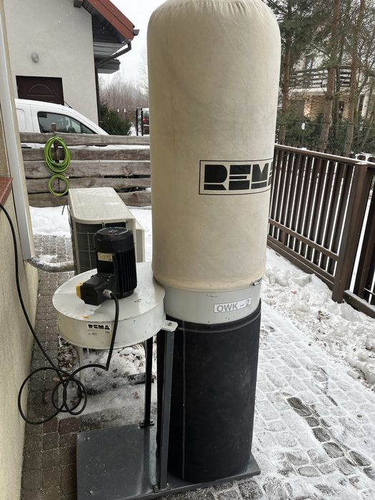 Odciag wyciag pyłu wiurow REMA