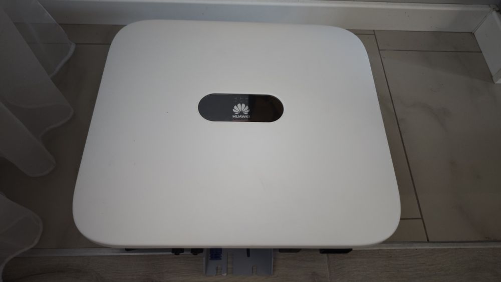 Falownik Huawei Sun2000-4KTL-M0