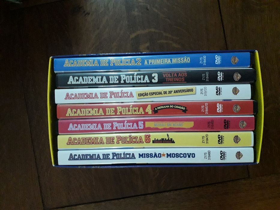 Coleção completa academia de Polícia