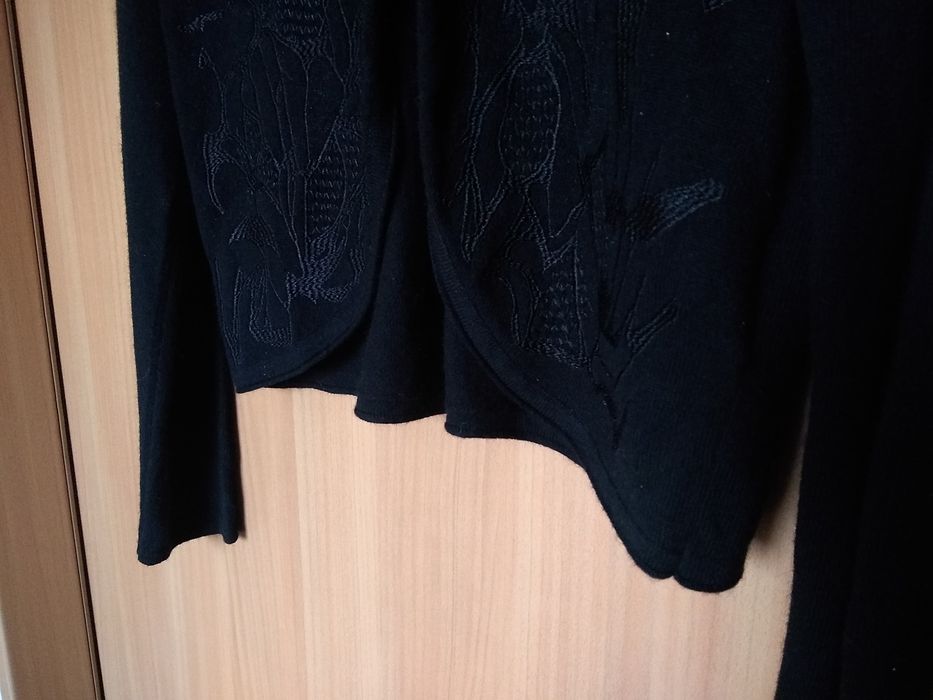 Szwedzki elegancki sweterek/bolerko, 18% Wełna 4% Angora 4% Kaszmir, L