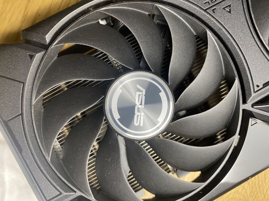 Placa Gráfica ASUS Dual EVO GeForce RTX 4060 8GB GDDR6