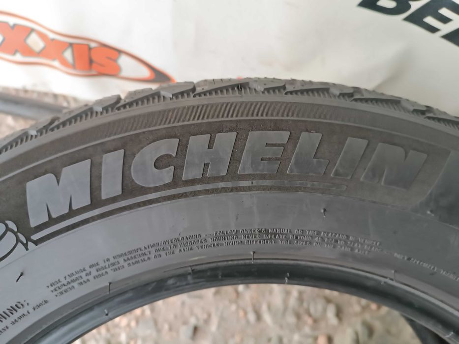 Зимові шини 215/65 R17 Michelin pilot alpin 5	2020рік