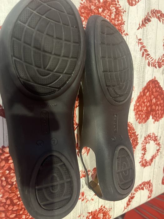 Sandały baleriny crocs w7