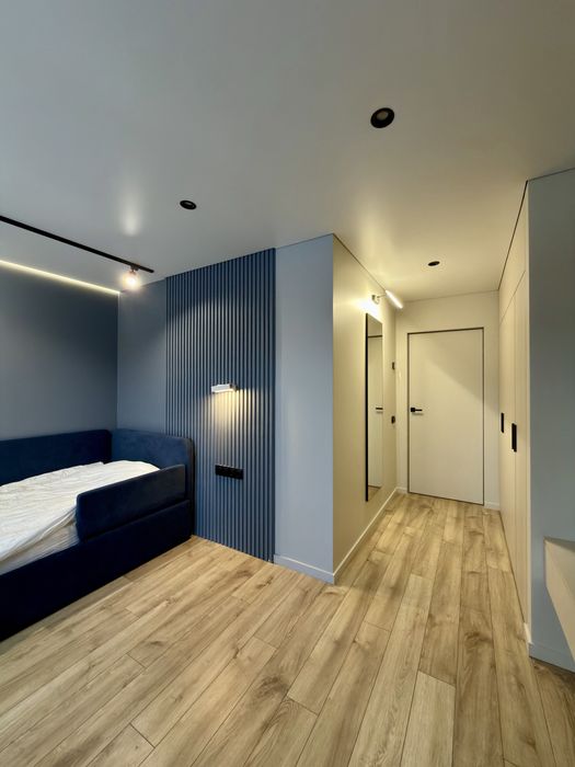 Новий будинок з дизайнерським ремонтом | ВСІ КОМУНІКАЦІЇ