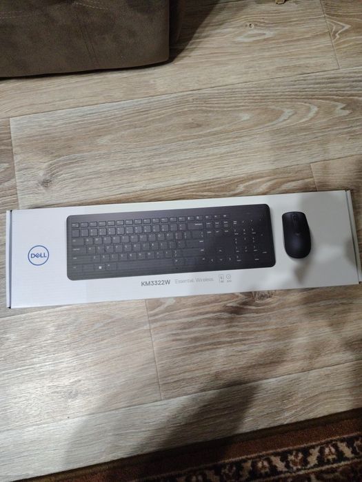 Комплект Dell KM3322W Wireless UA Black  новий запечатаний