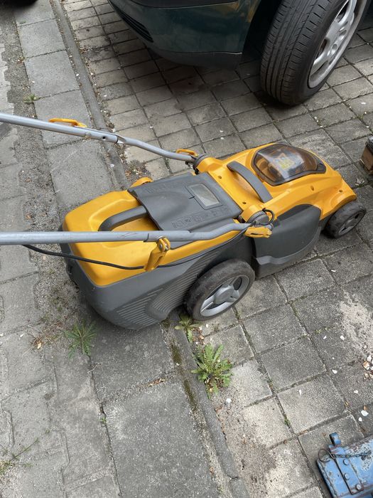 Kosiarka stiga na baterie