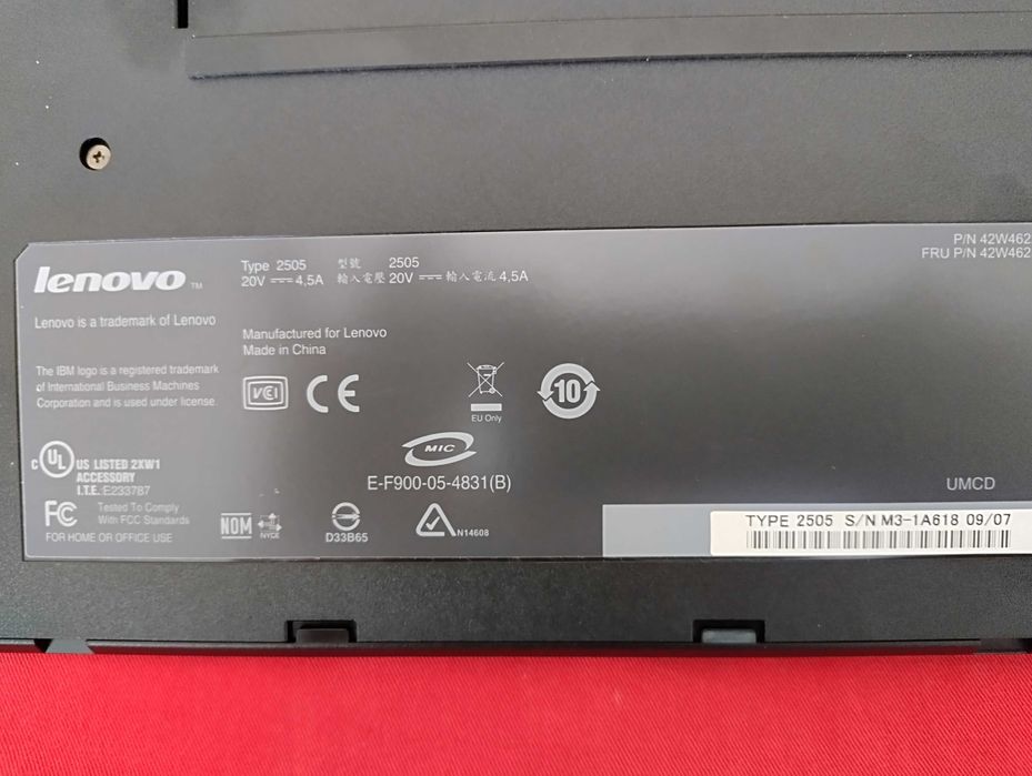 Lenovo - Docking station Type 2505